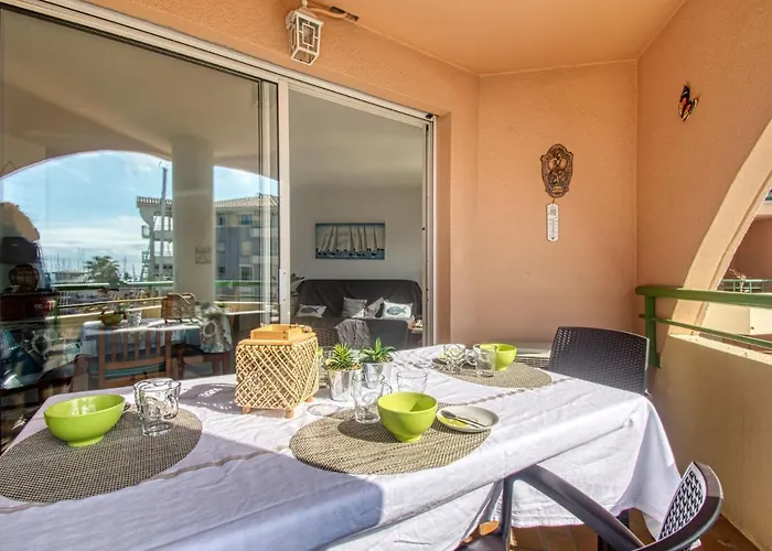 Lejlighed Bleu Marine-5 By Interhome Fréjus