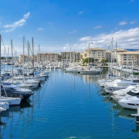 Bleu Marine-5 By Interhome
