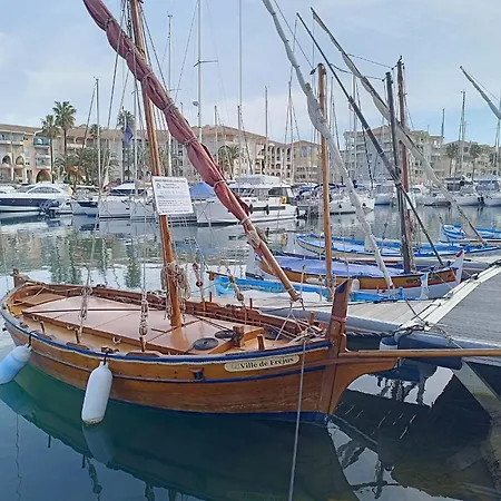 Bleu Marine-5 By Interhome
