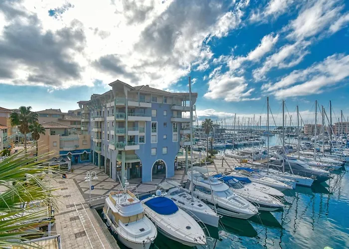 Bleu Marine-5 By Interhome Fréjus